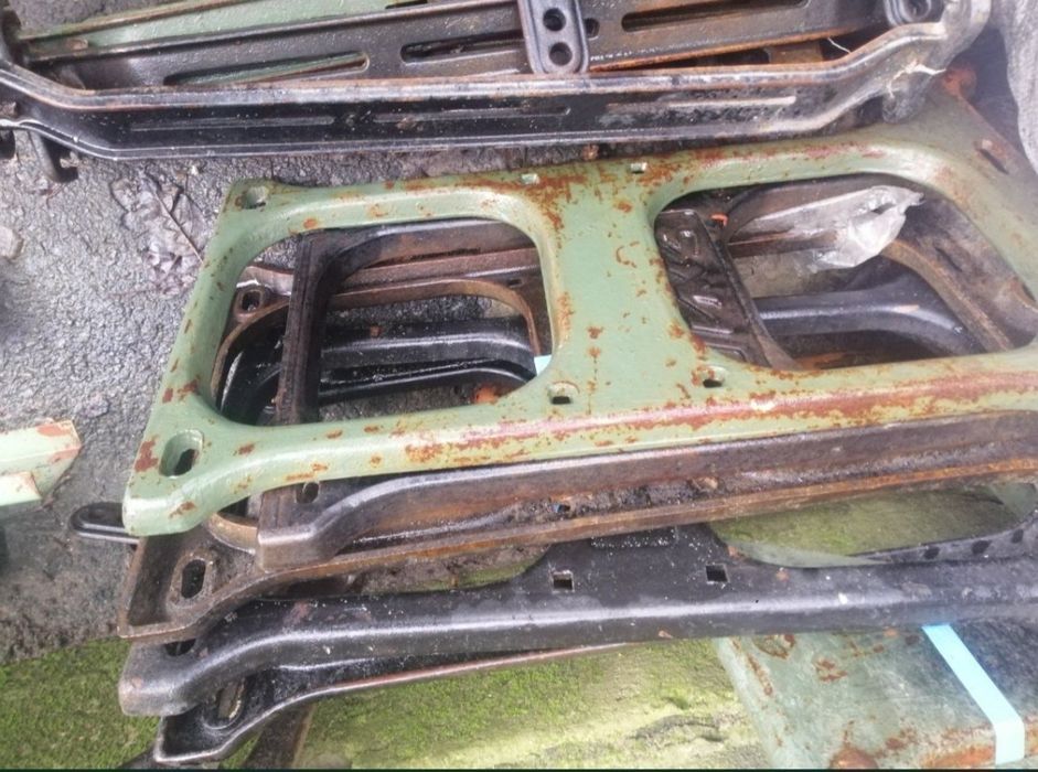 Швейні машинки  4шт