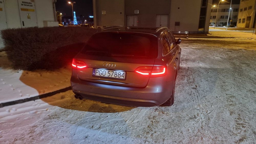 Audi A4 B8 FL 2.0 TDI 150KM poliftowe