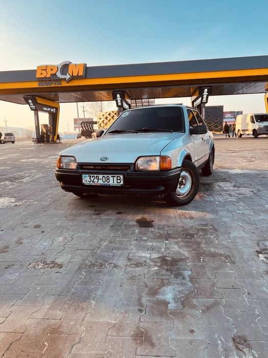 Ford escort 1.4.