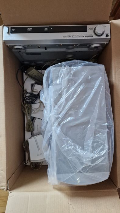 Kino domowe Sony HCD-S400. Stan bardzo dobry!!!