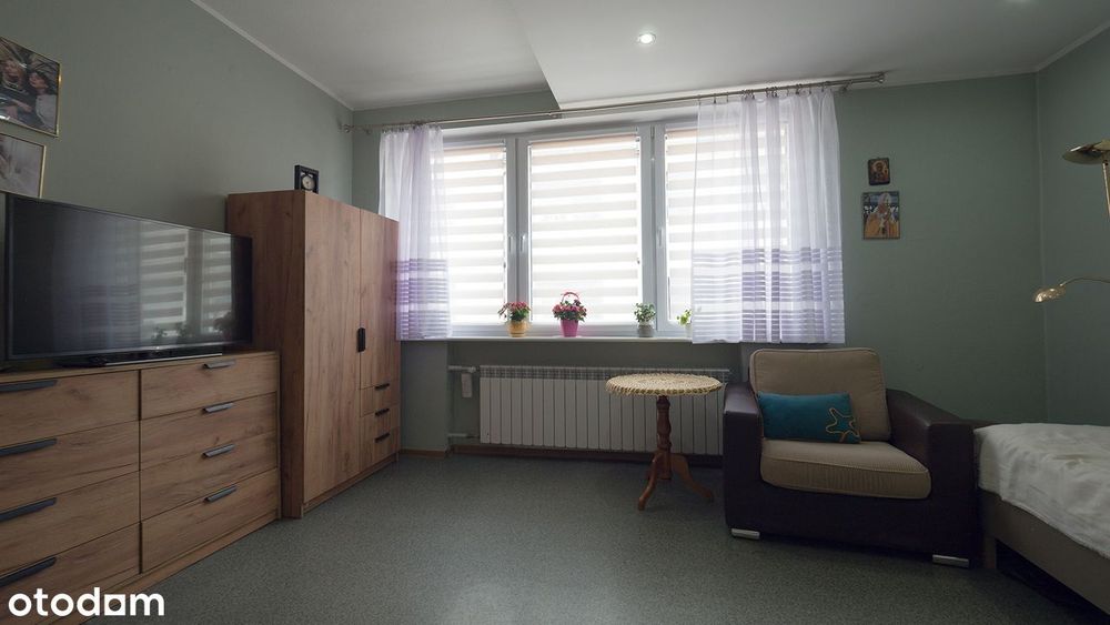 Krobia, dom w centrum dla rodziny.