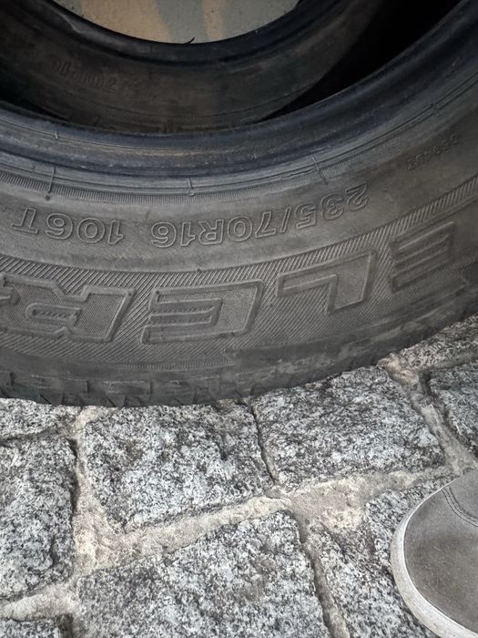 Pneus Bridgestone 235 70 16