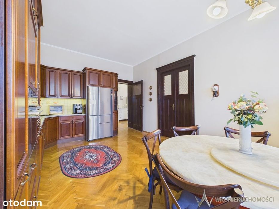 161 m² klimatycznego mieszkania w kamienicy |Borek