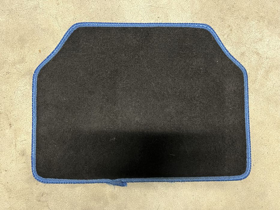 Килимок Коврик Автоковрик Універсалний Задній