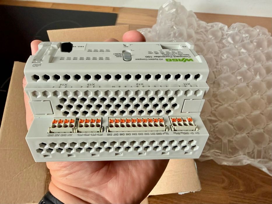 Moduł I/O sterownik WAGO Compact Controller 100 - CC100