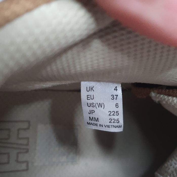 Черевики Helly Hansen W Calgary 37р. 23см кросівки шкіра waterproof