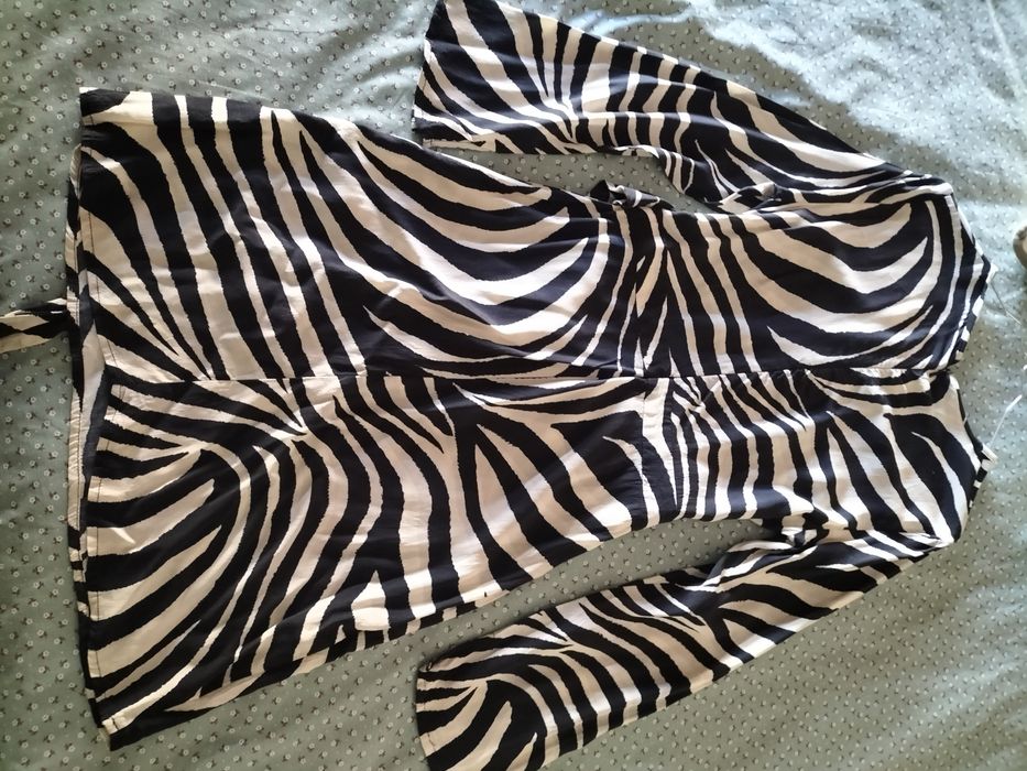 Vestido tipo zebra Mango