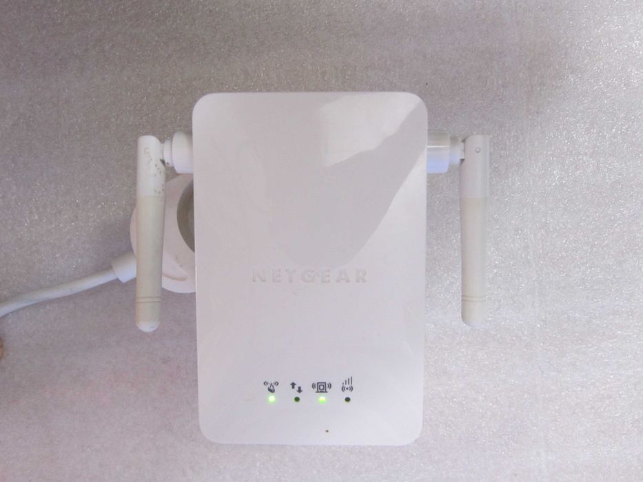 Wzmacniacz sygnału Wifi Netgear WN3000RP V1H1 Extender