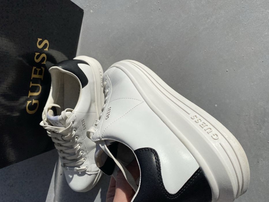 Sapatilhas Guess Homem 44