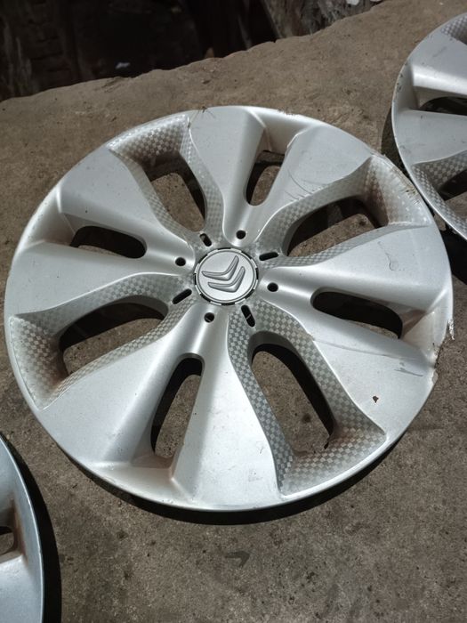 Ковпак r15.                        .