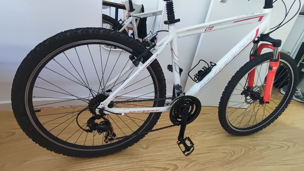 Bicicleta scrapper LTD