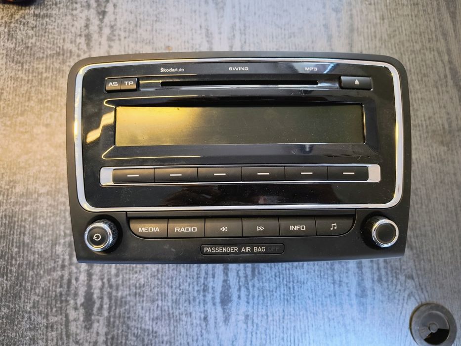Skoda Superb II 3T0 - Radio Radioodtwarzacz Swing