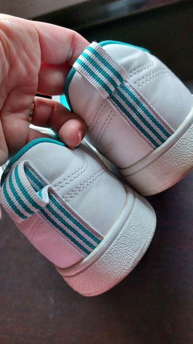 Buty Adidas trampki oryginalne 38,5