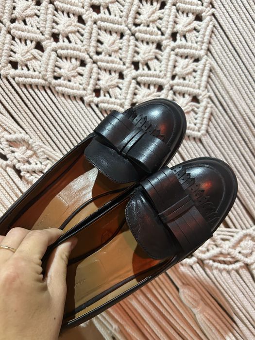 Mokasyny firmy Zara w rozmiarze 39