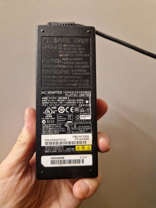 Zasilacze do laptopów HP Toshiba Fujitsu Acer Movano. Tanio