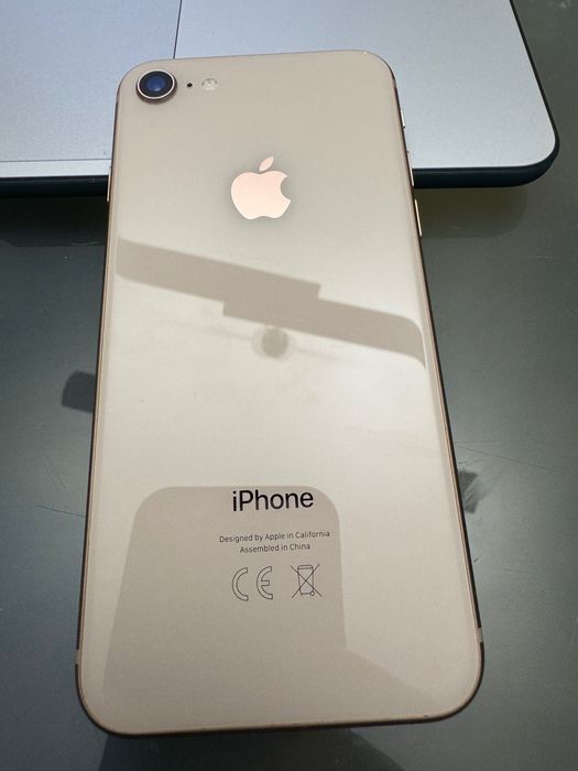 Iphone 8 em bom estado