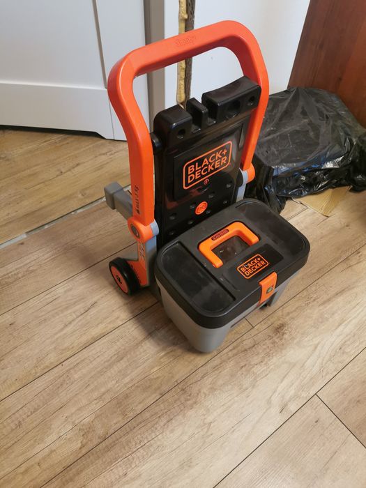 Stół warsztatowy dla dzieci