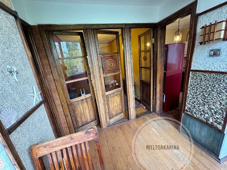 Соляні/Шкільна зуп. Продаж 3к квартири з великою лоджією. Сертифікат