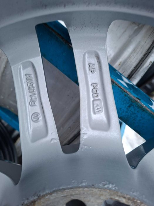 Диски  5/112 R17 7J ET40 Сіат Seat Skoda Шкода .