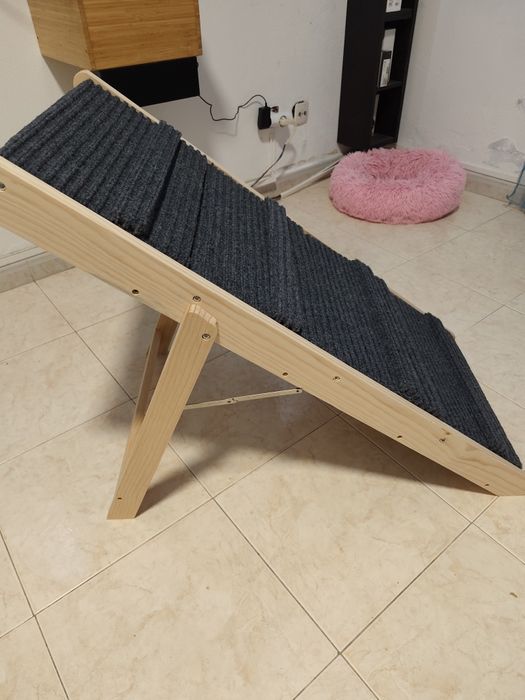 Escada  ou rampa para animais