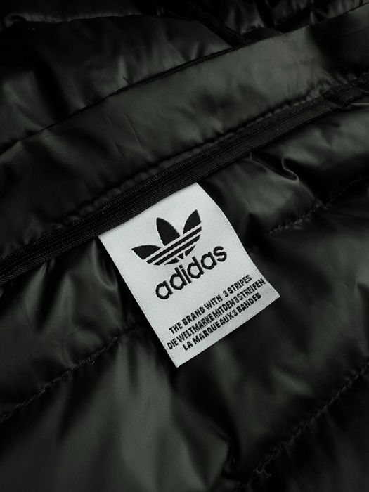 Куртка мужская Adidas до 0°С демисезонная с капюшоном адидас черная