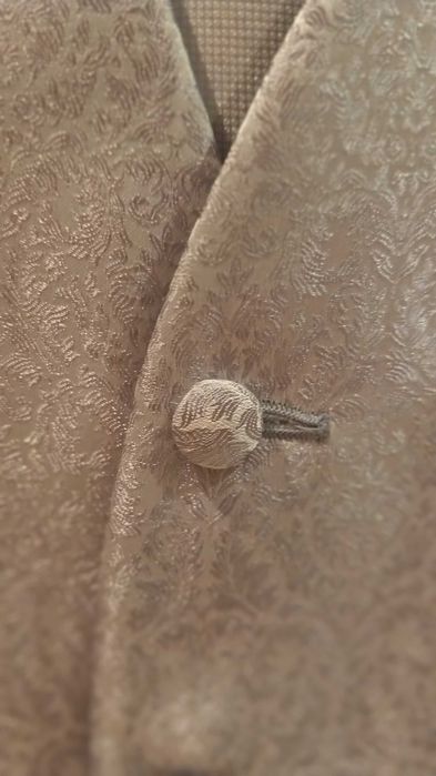 Fato Noivo, Nunca Foi Usado!