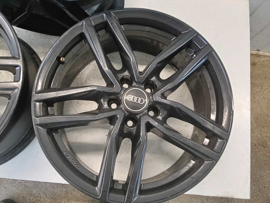 Alufelgi 18 Cali Audi A4 b9 S-Line Na sztuki KBA51367 ET38 Alufelga