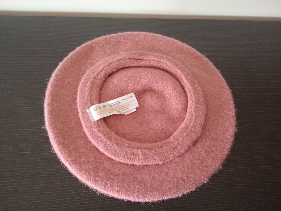 1 boina cor de rosa  Primark