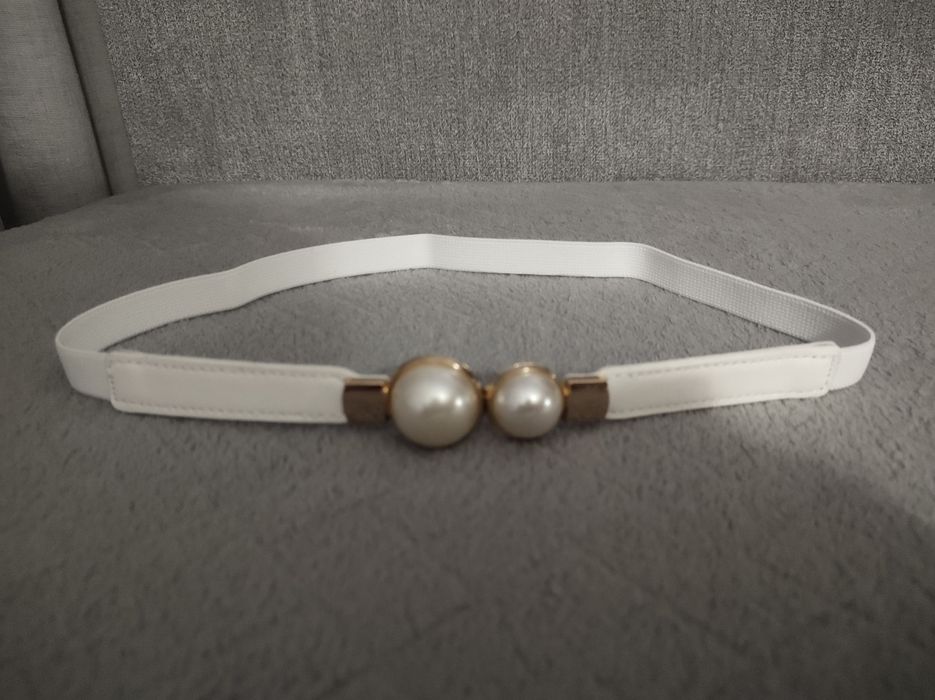 Nowy,biały ,elastyczny pasek