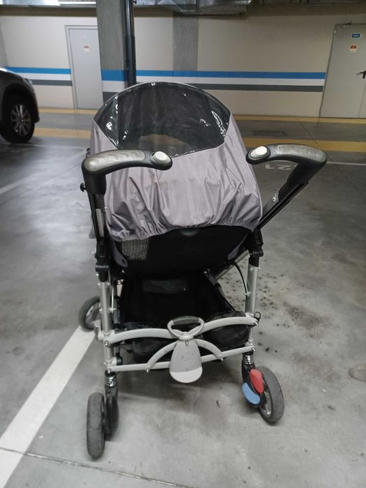 Carrinho bebé Confort com ovo extra