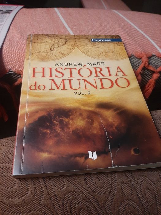 4 livros para venda em bom estado.2 € cada.