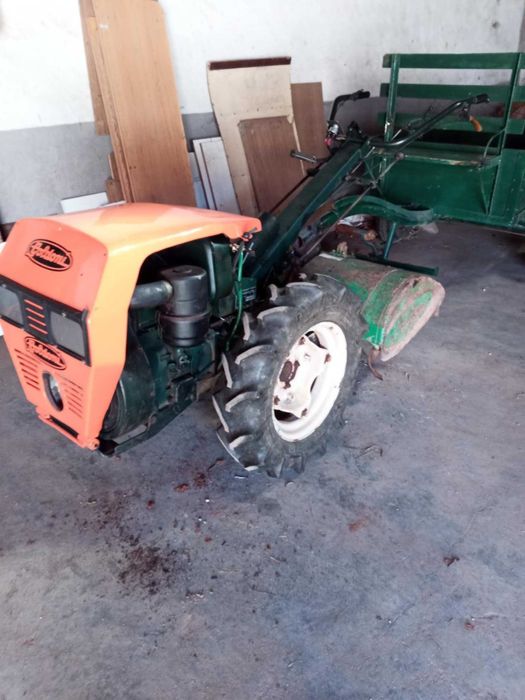 Motocultivador Goldoni719 com 19 cavalos