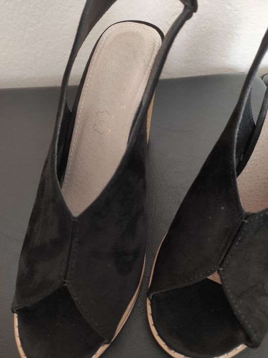 Sandały damskie czarne rozmiar 39 Casu