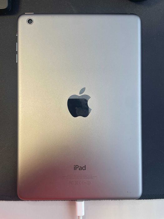 iPad Mini 16 GB Wi-Fi MF432GP/A Space Gray