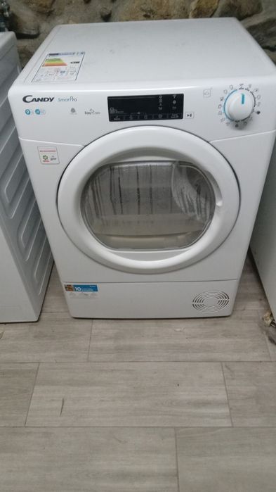 Máquina Candy de secar roupa 9kg