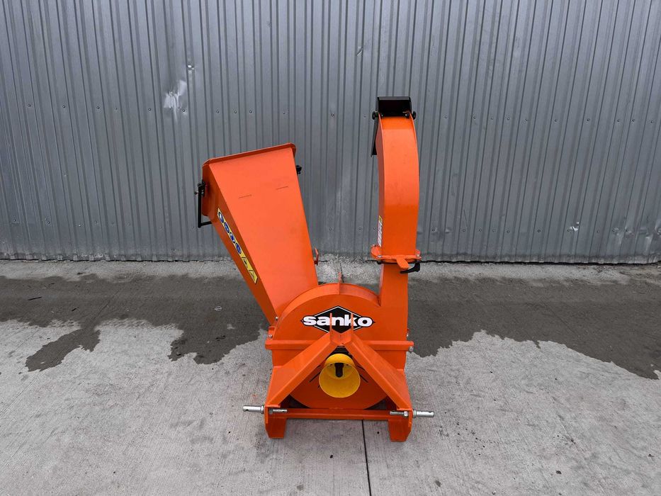 Rozdrabniacz gałęzi nowy gwarancja tarczowy rębak do ogrodu lasu raty