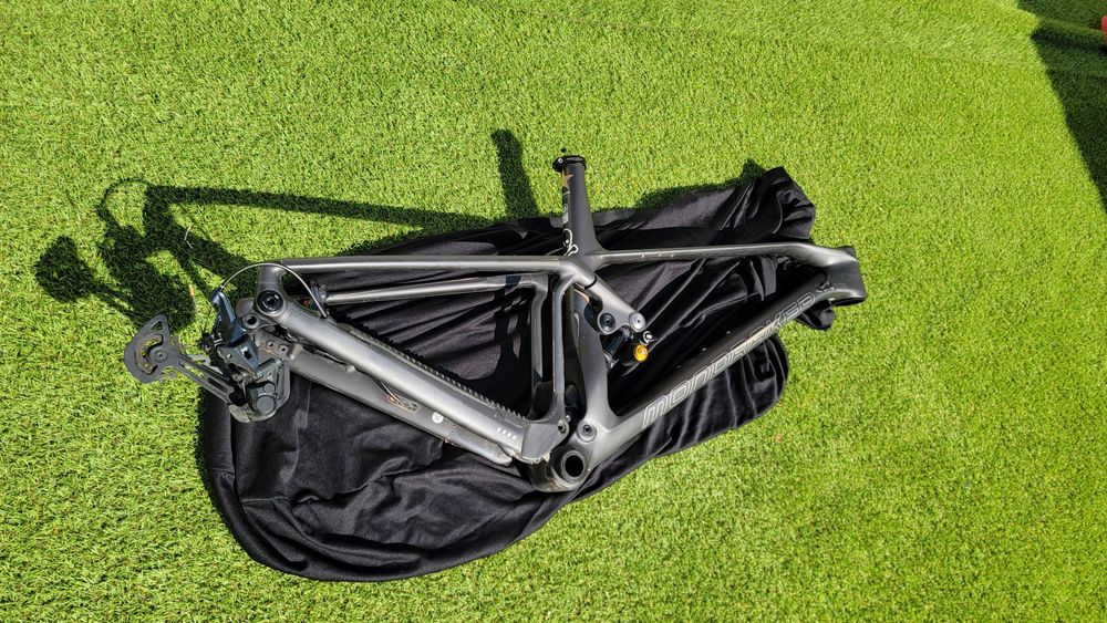 Quadro Mondraker F-Podium SE L + Suspensão Traseira Öhlins TTX1 Air