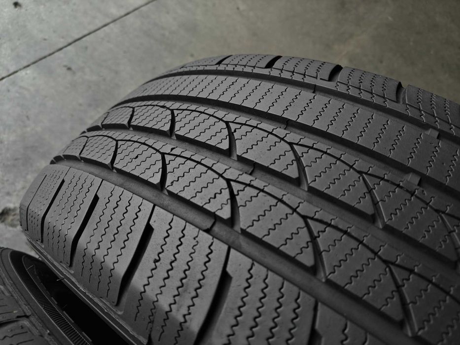 2шт R19 235 55 шини зимові 24рік Imperial Ice-Plus гарний стан