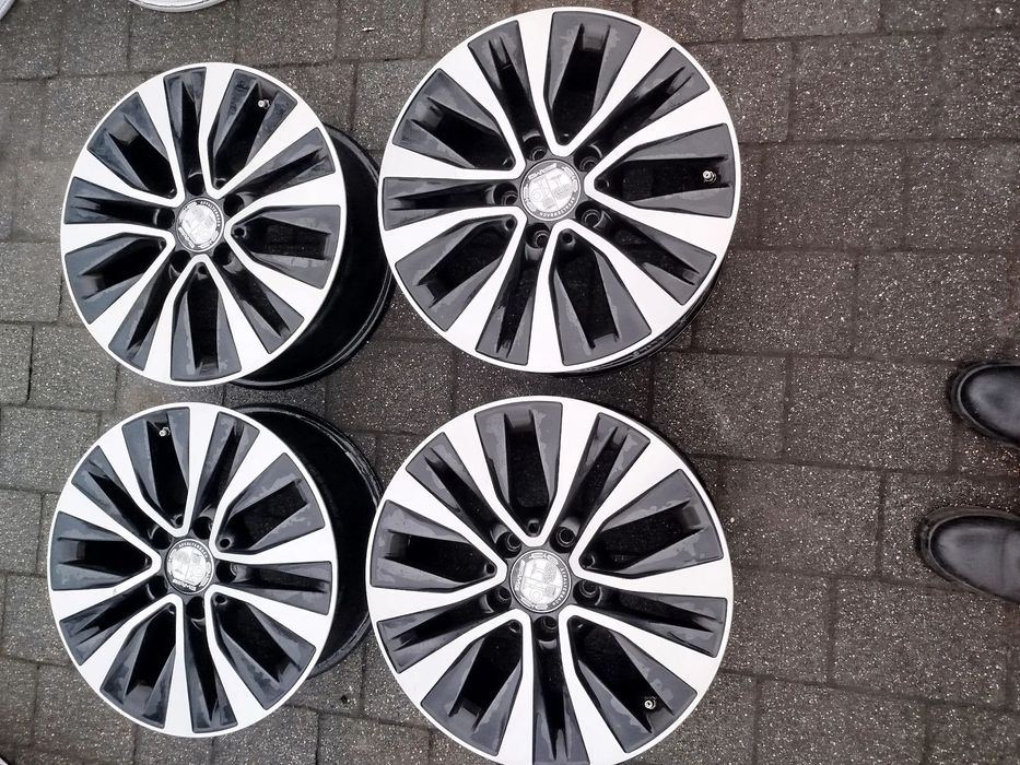 Felgi Mercedes A,B,C-Klasse 6,5Jx16 5x112 ET44 Super stan