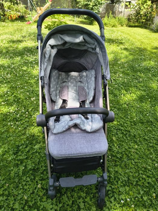 Wózek spacerowy Skiddou mell