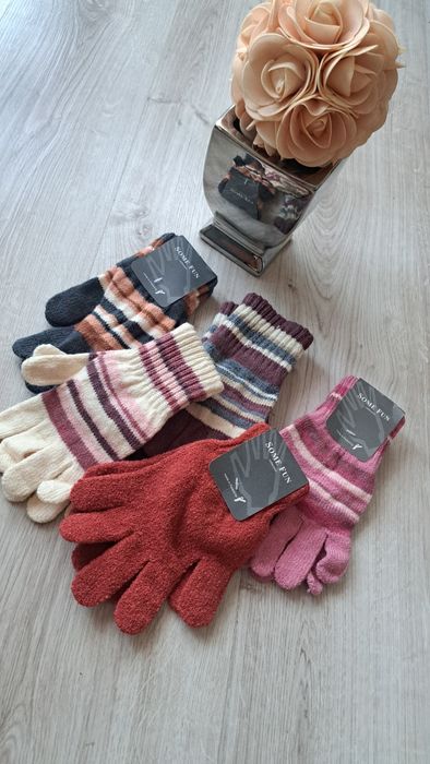 Rekawiczki nowe damskie