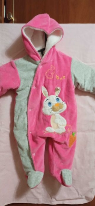 Продам дитячий костюм