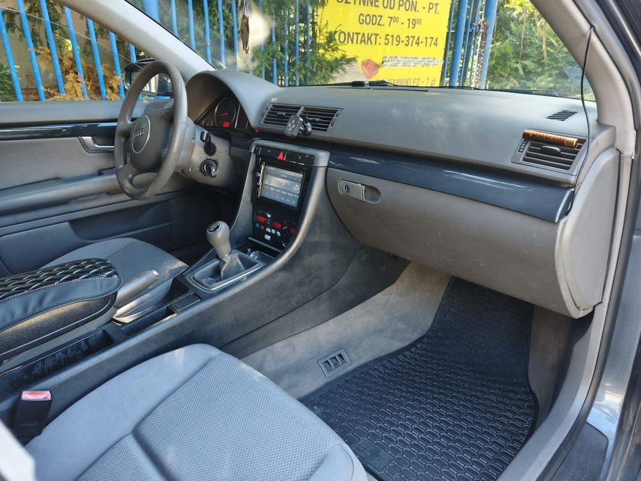 Audi A4.  B6 Małyszowka z gazem, nawigacja,Opłaty na Rok