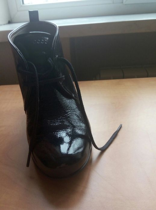 Ботинки женские Экко лаковая кожа