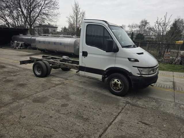 Iveco 2.3 rama do zabudowy 2006r