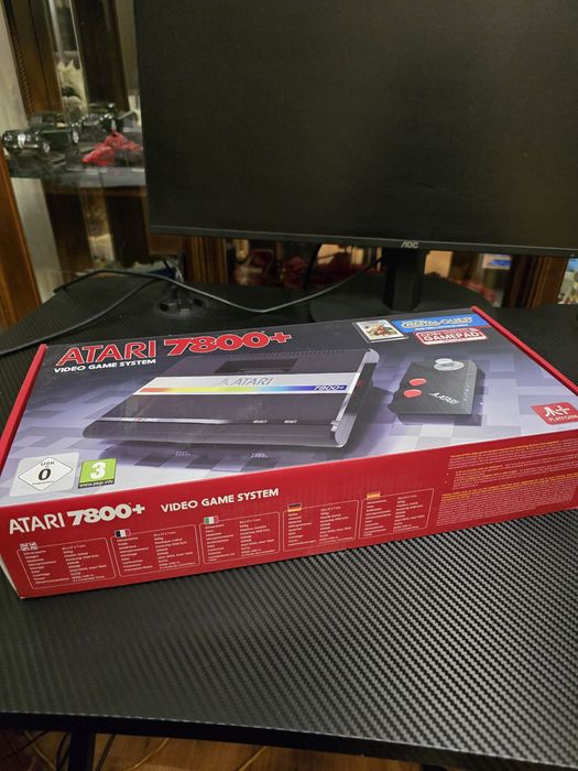 Atari 7800+ como nova
