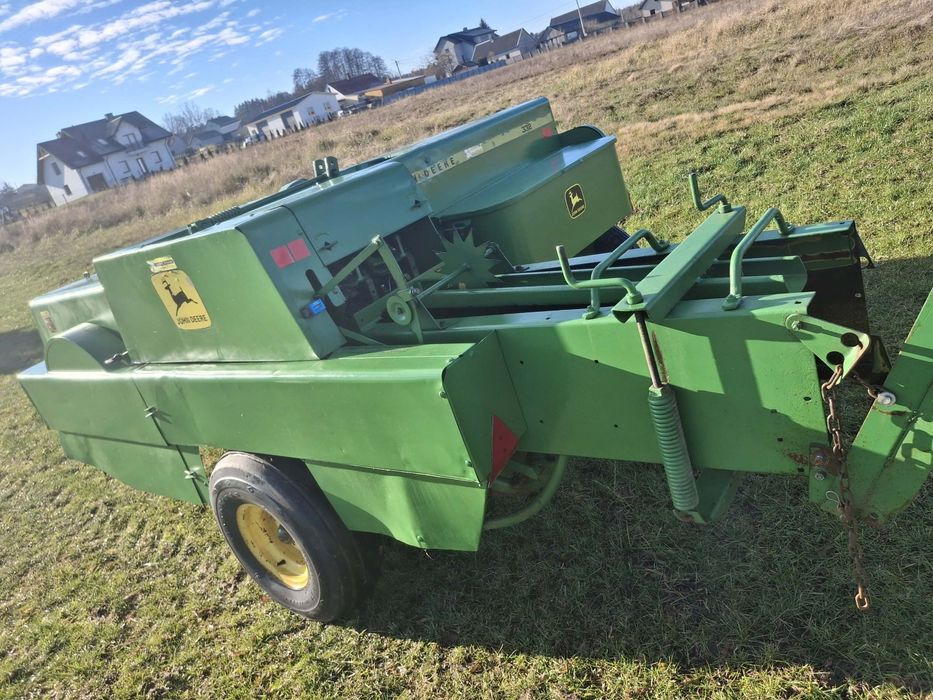 Prasa  kostkująca  john deere 332 w oryginale mało używana