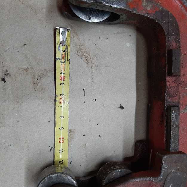 Máquina para cortar tubos de ferro, diâmetro máximo 120mm