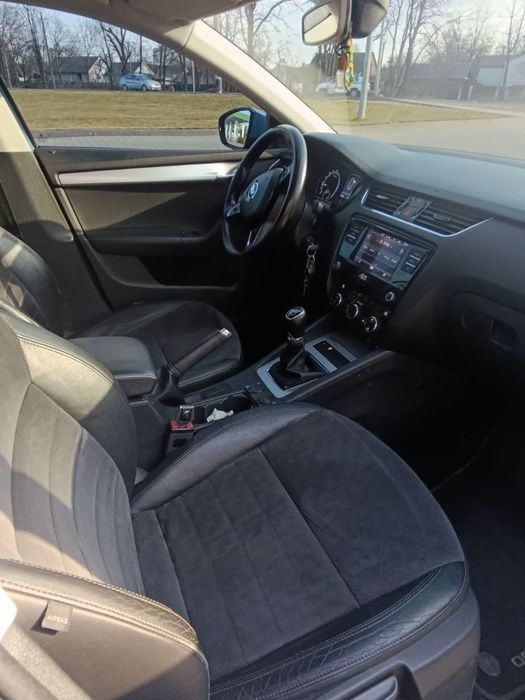 Skoda Octavia 2017 VIN TMBJJ7NE8J0104297 фото оголошення 12 з 22