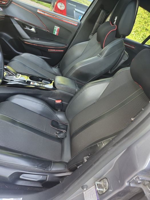 Peugeot e- 208gt